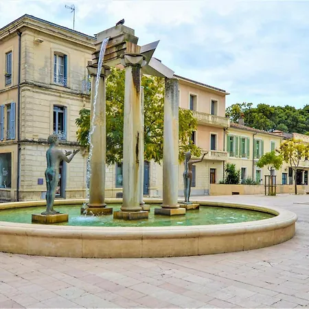 Awesome In With Wifi Uzès