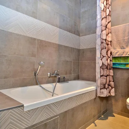 2 Bedroom Amazing In